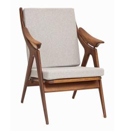 Lounge Chairs5